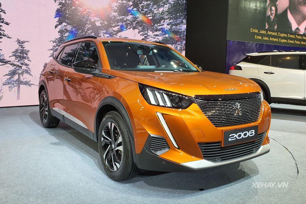 Read more about the article Peugeot 2008 ra mắt tại Việt Nam: Hai phiên bản, giá từ 739 triệu VNĐ