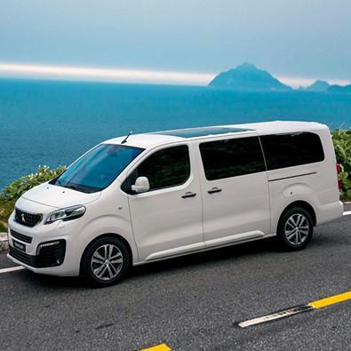 Peugeot Traveller Trắng