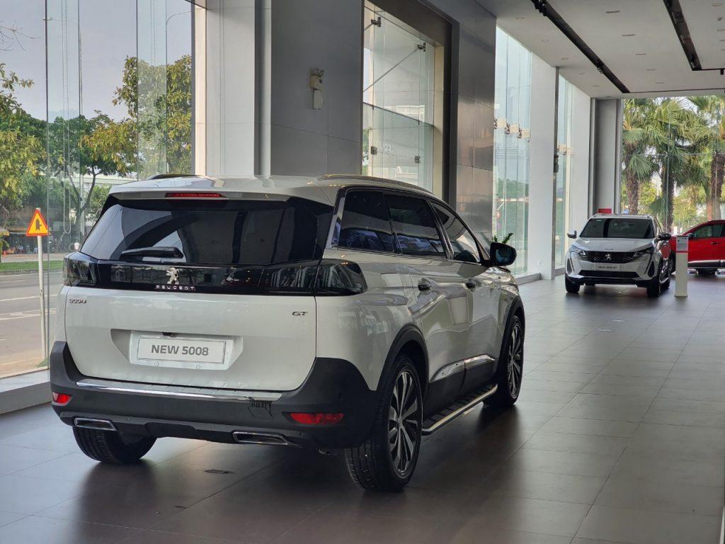 New peugeot 5008