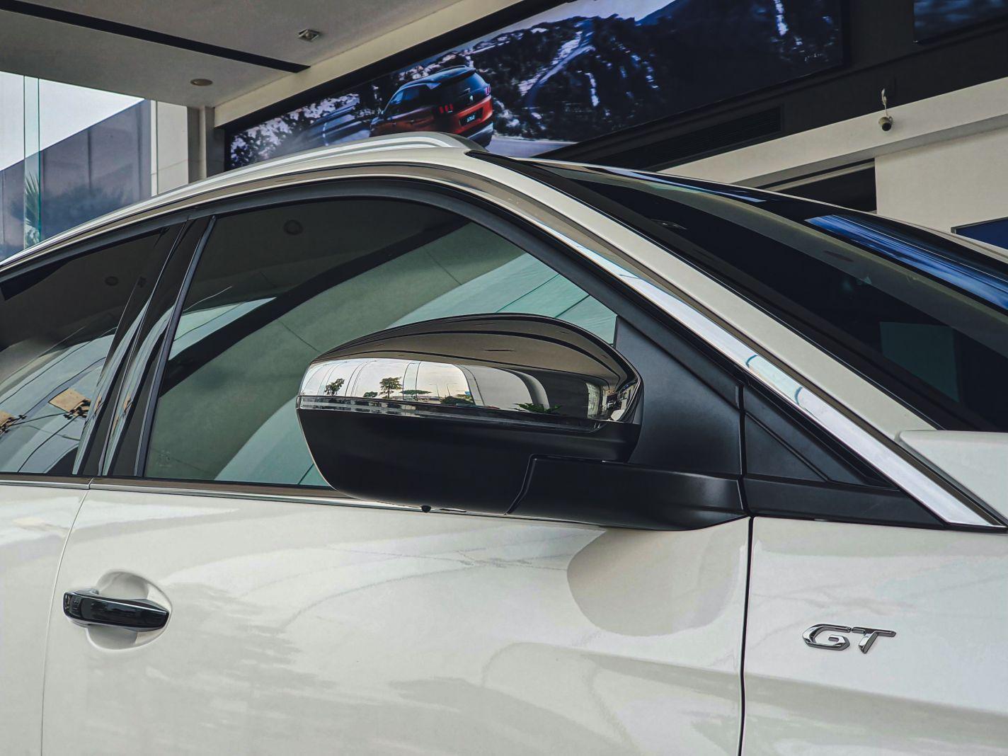 New-peugeot-3008-GT (2)