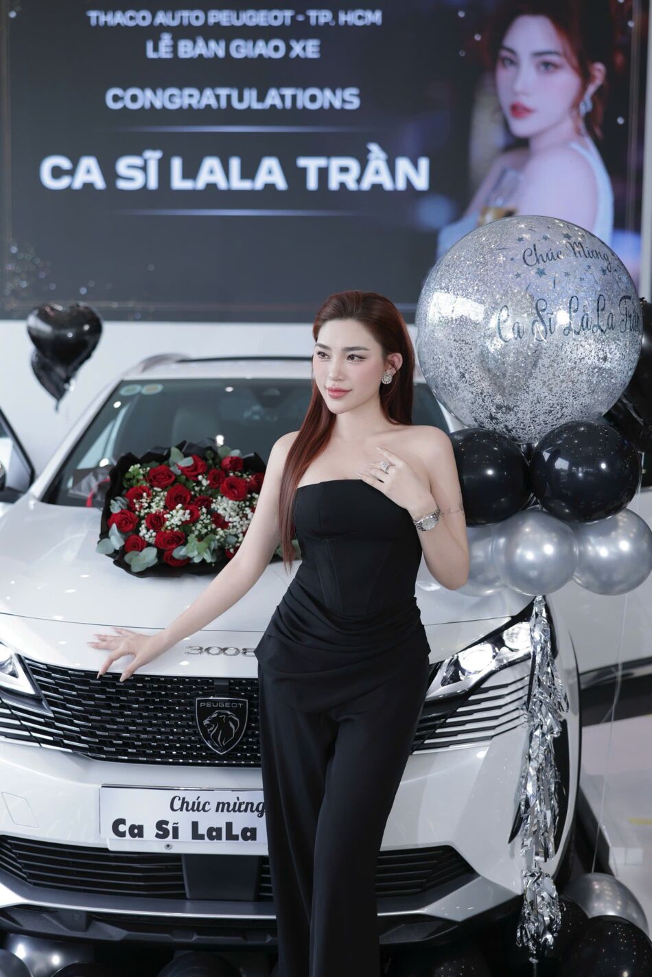 Lễ bàn giao xe Peugeot 3008