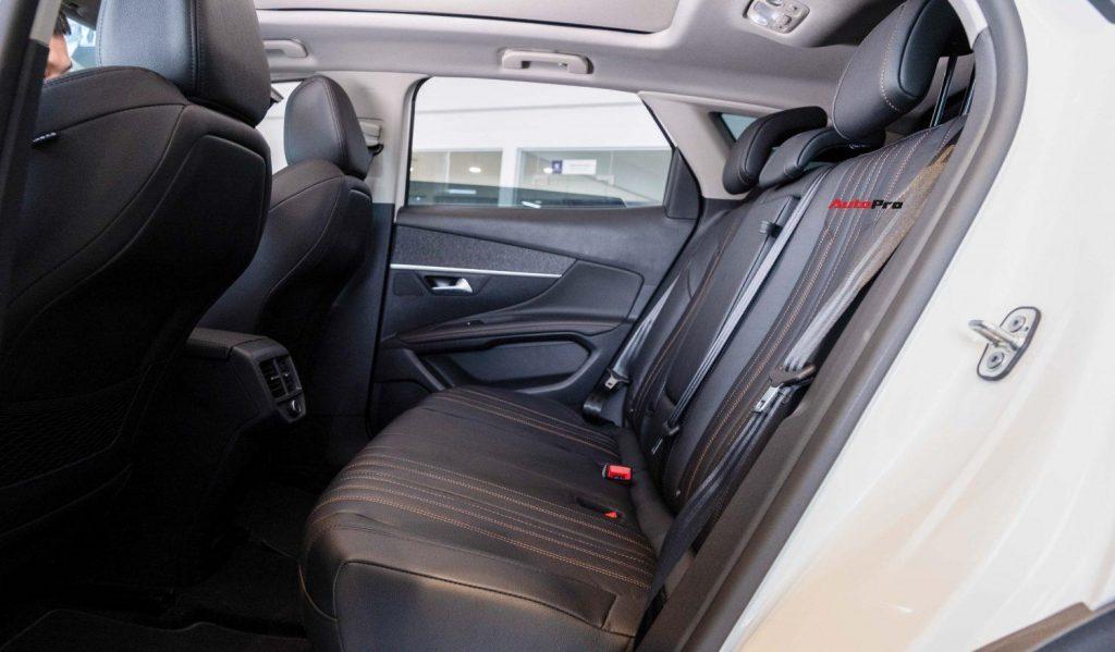 New Peugeot 3008 màu trắng