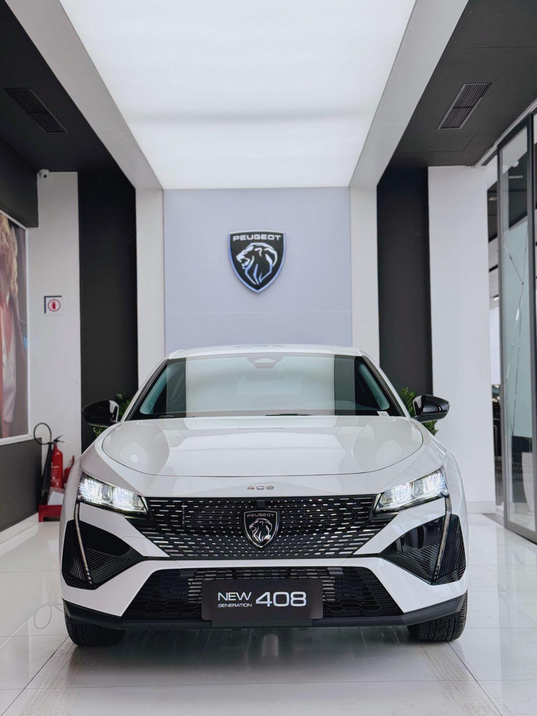 Peugeot-408-mau-trang (12)